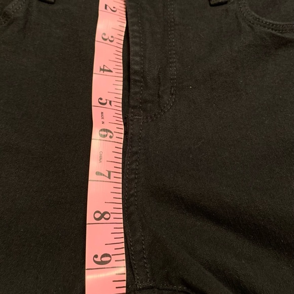 NYDJ black SAMANTHA 98% cotton slim size 4 NWT with subtle beading on po… - Picture 11 of 13